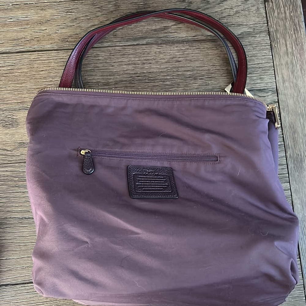 Never Used Large Coach Purse/Crossbody - Picture 4 of 6
